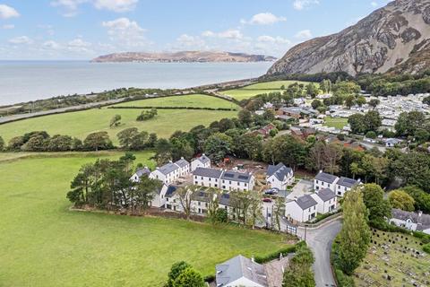 2 bedroom end of terrace house for sale, Glanyrafon Road, Penmaenmawr