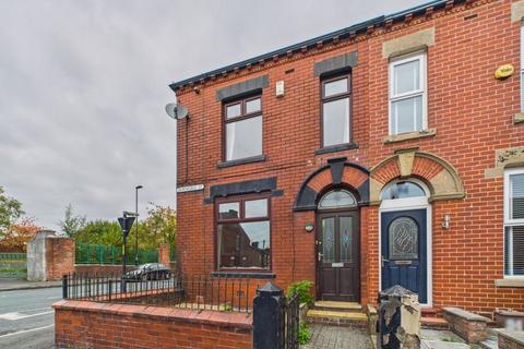 3 bedroom end of terrace house for sale, Durnford Street, Middleton, Manchester, M24