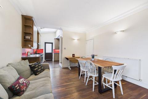 3 bedroom end of terrace house for sale, Durnford Street, Middleton, Manchester, M24