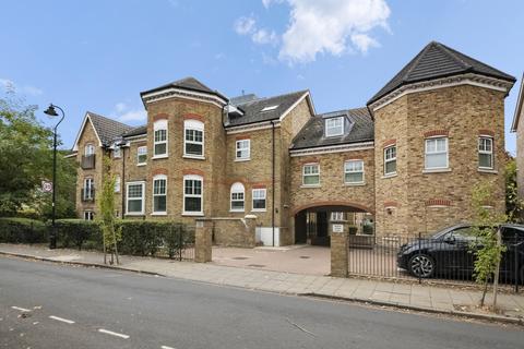 Manor House Court, Golden Manor, Hanwell, W7