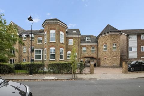 Flat 1, Manor House Court, 16 Golden Manor, London, W7 3EG