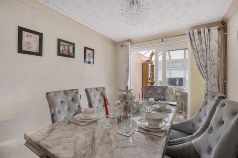 undefined, Hertford Place, Bletchley, Milton Keynes
