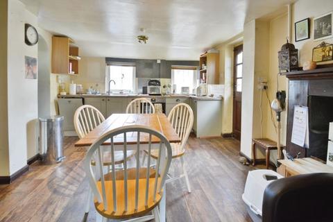 undefined, The Forty, Cricklade, Wiltshire