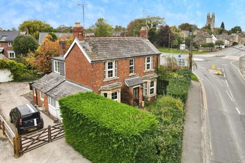 4 bedroom detached house for sale, The Forty, Cricklade, Wiltshire
