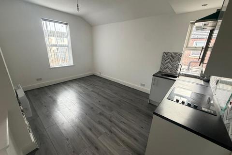 1 bedroom apartment to rent, Oxford Avenue, Liverpool, L20