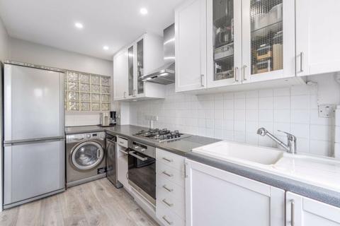 2 bedroom apartment for sale, Lower Ham Road, Kingston Upon Thames KT2 5BA