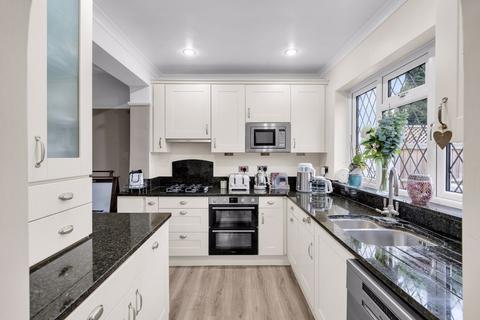 4 bedroom semi-detached house for sale, Brookmead Avenue, Bickley, Bromley