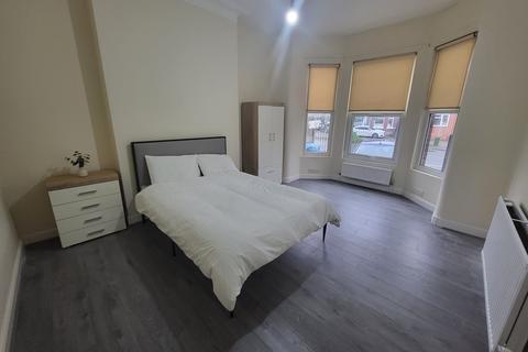 undefined, Barlow Moor Road, Chorlton, Manchester. M21 8AQ