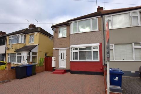 Carr Road, Northolt
