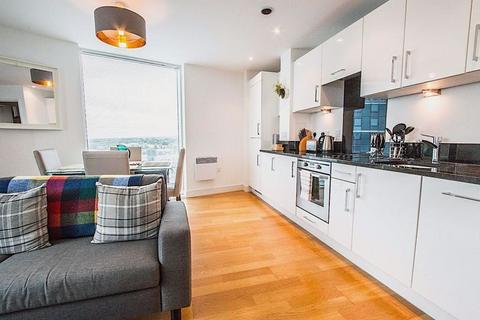 2 bedroom apartment to rent, Dock Head Road, Chatham