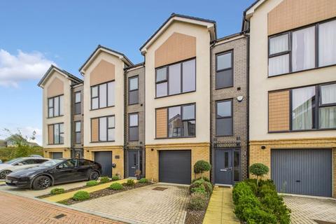 undefined, Tigris Crescent, Chatham