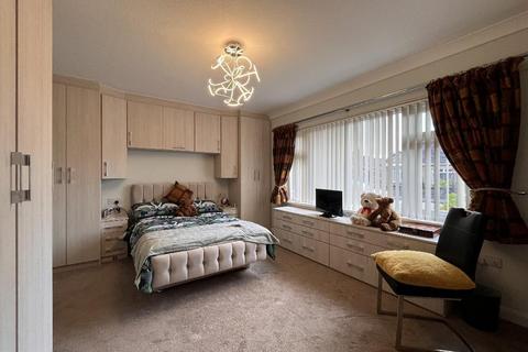 undefined, Bare, Morecambe LA4