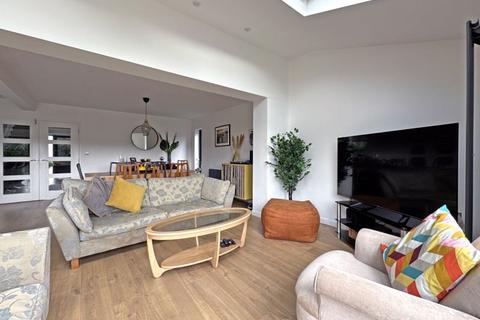 4 bedroom detached house for sale, Newlands Road, Sidmouth