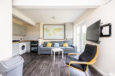 6 bedroom house to rent, Twyford Road, Brighton