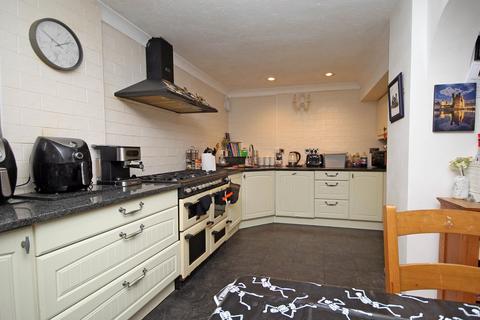 undefined, Groeslon, Caernarfon, Gwynedd, LL54