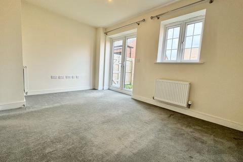 3 bedroom end of terrace house to rent, Trussell Way, Cawston, Rugby, Warwickshire, CV22