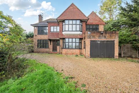 4 bedroom detached house to rent, Ashford Road, St. Michaels, Tenterden, Kent, TN30