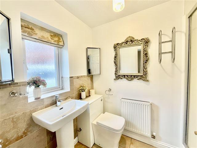 2nd En-Suite