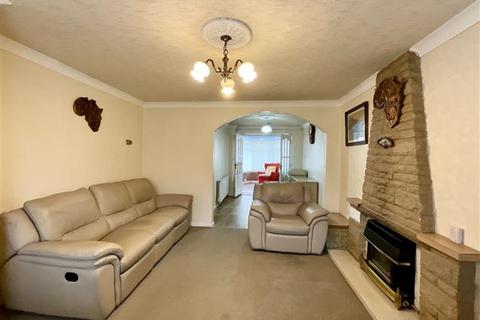 undefined, Finchwell Crescent, Sheffield, Sheffield, S13 9DE