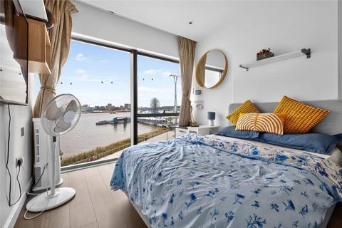 2 bedroom apartment to rent, Cutter Lane, London, SE10
