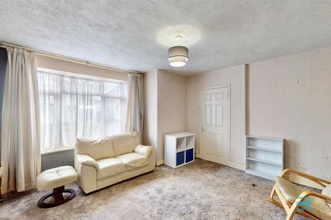3 bedroom end of terrace house for sale, Orchard Road, Dagenham, RM10