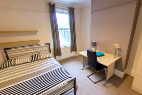 7 bedroom house share to rent, 14 Thompson Road, Ecclesall