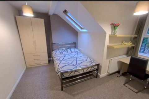 7 bedroom house share to rent, 14 Thompson Road, Ecclesall