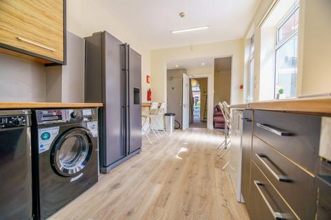 5 bedroom house share to rent, 7a Wadbrough Rd, Ecclesall
