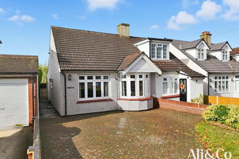 undefined, Connaught Avenue, Grays