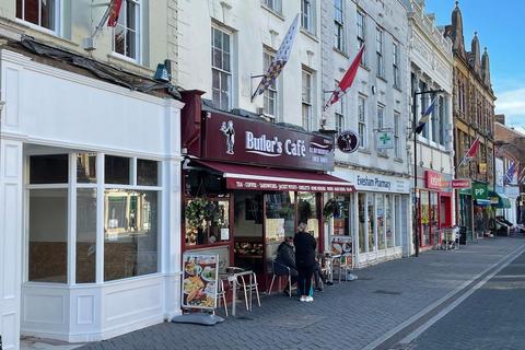 Retail property (high street) to rent, 40 High St Evesham WR11 4HJ