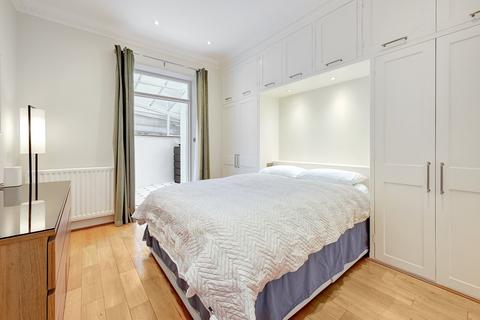 2 bedroom flat to rent, Warwick Square, London, SW1V