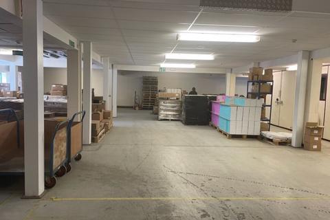 Warehouse to rent, Brook Ln Westbury BA13 4ER