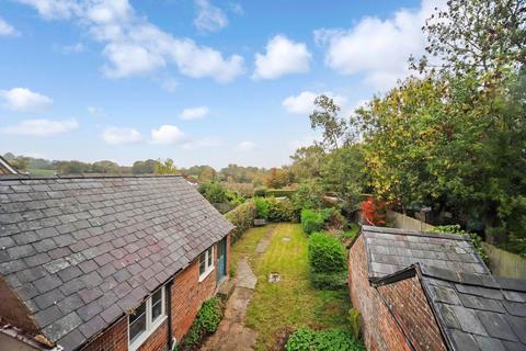 undefined, Hollybush Row, Tring