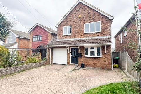 4 bedroom detached house for sale, Bartley Road, Benfleet, SS7