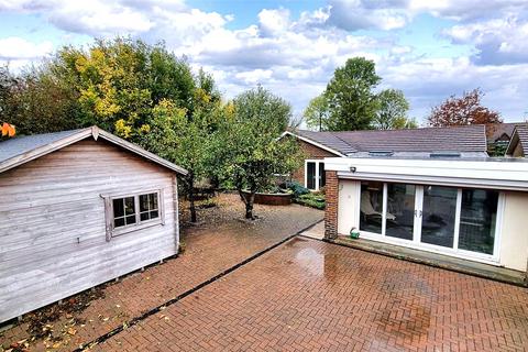 undefined, (Kennel Lane), Hookwood, Surrey, RH6