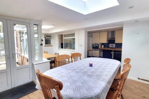 undefined, (Kennel Lane), Hookwood, Surrey, RH6