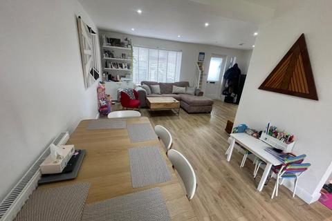 undefined, Salcombe Gardens, Mill Hill