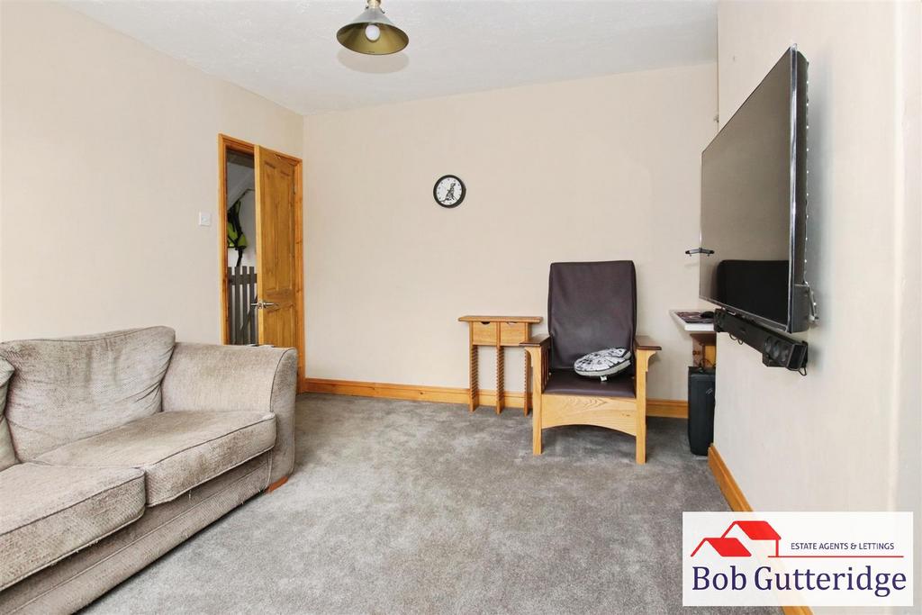 Bay fronted lounge