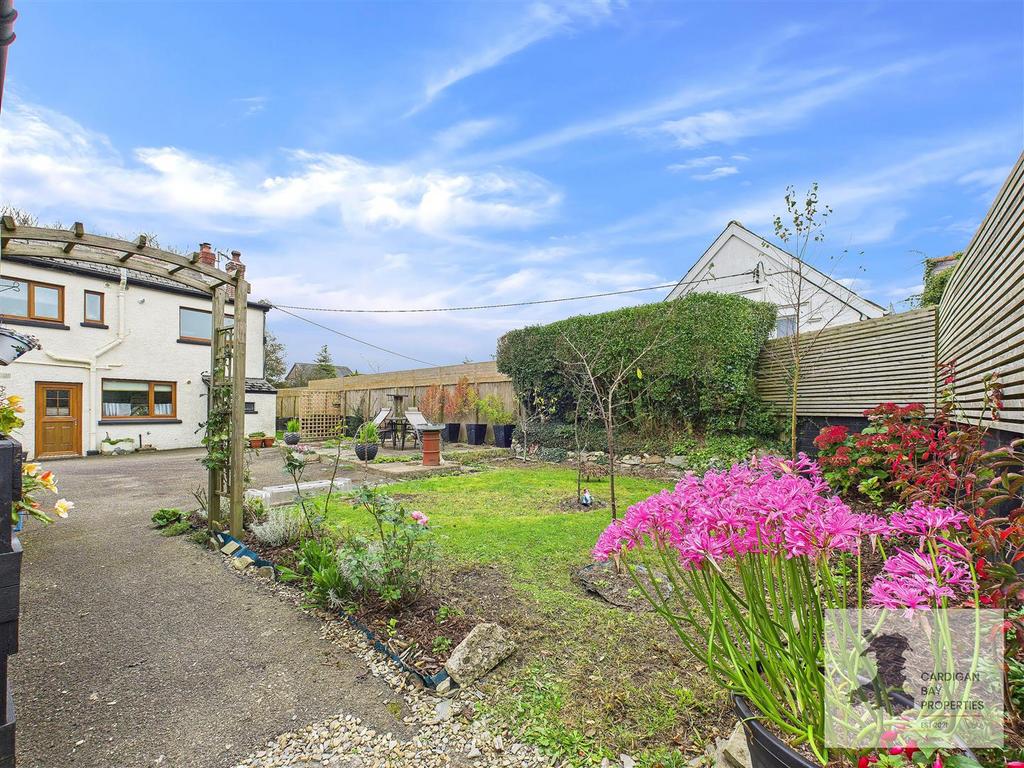 Back gardens