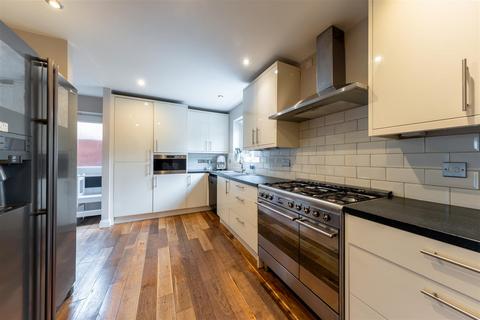 4 bedroom detached house for sale, Waystead Close, Kingsmead, Northwich CW9