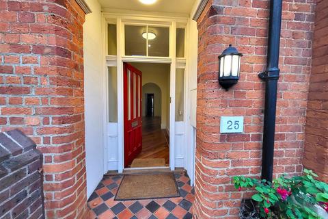 undefined, Lansdowne Road, Bedford