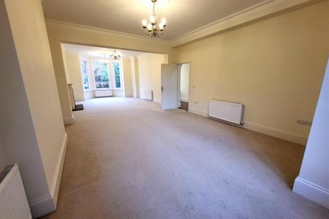 undefined, Lansdowne Road, Bedford