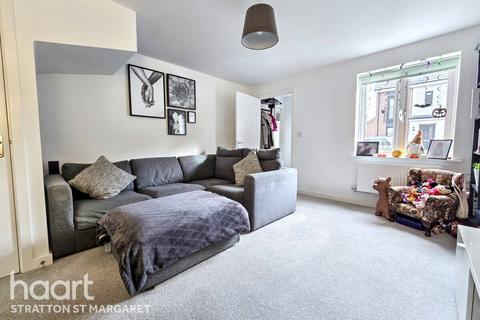 3 bedroom semi-detached house for sale, Grayling Avenue, Stratton St Margaret
