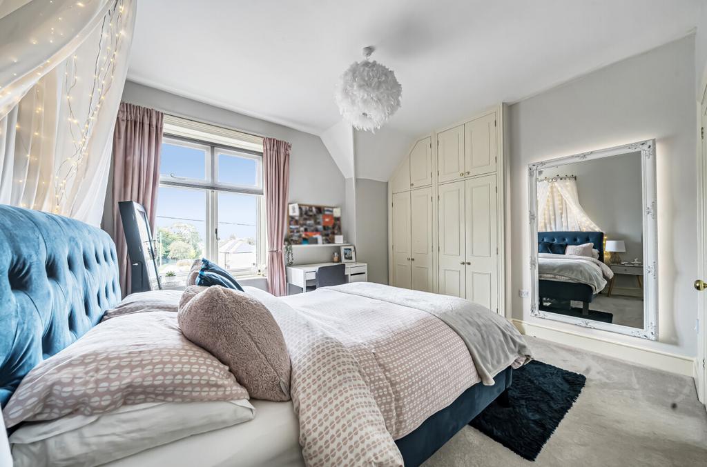 13564092068dd332391cb0