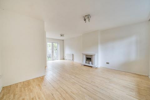 undefined, Meadlands Drive, Richmond, TW10