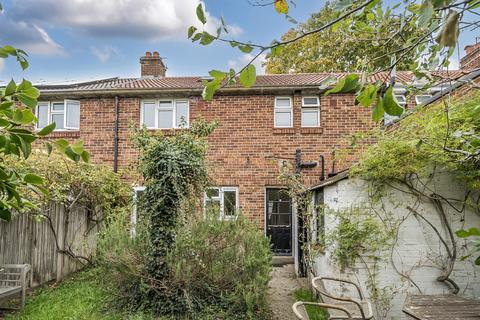 undefined, Meadlands Drive, Richmond, TW10