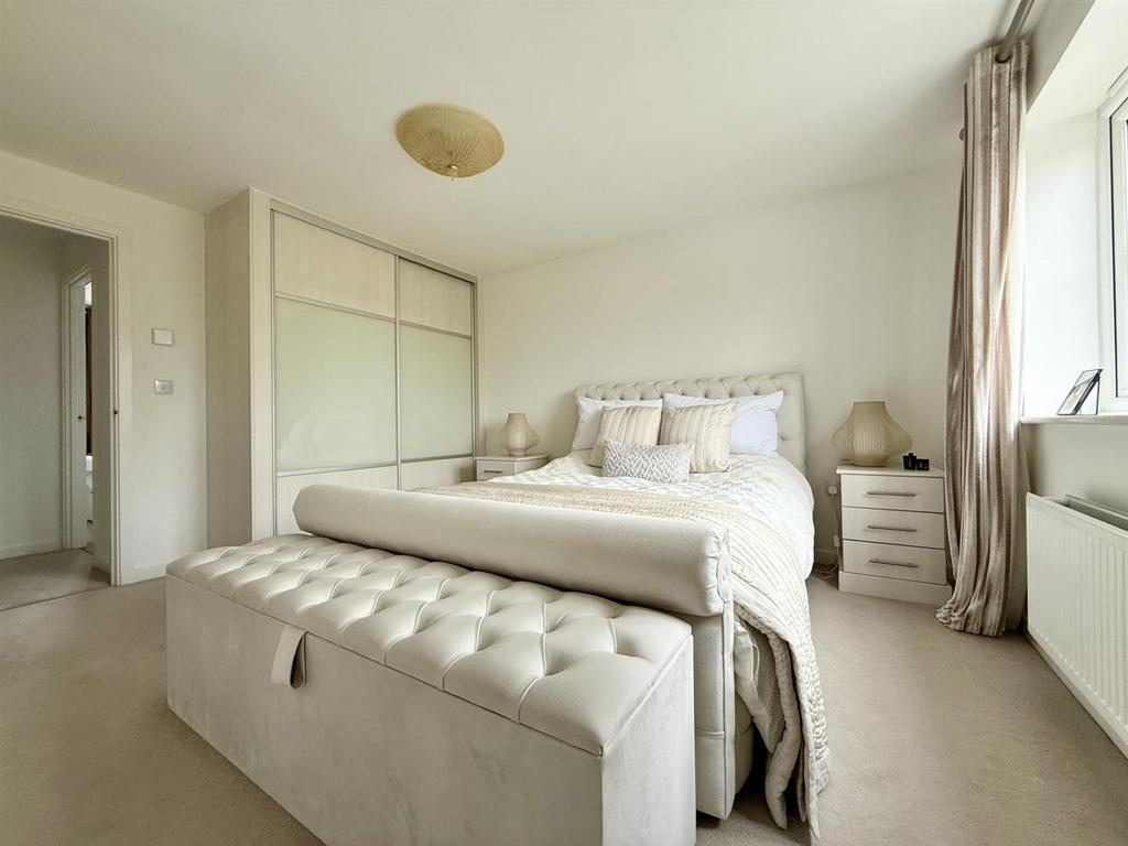 Bedroom1.jpg