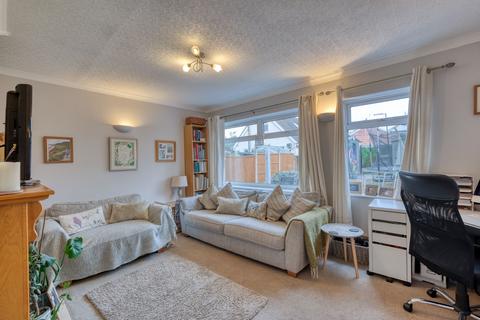 4 bedroom semi-detached house for sale, Martley Road, Lower Broadheath, WR2