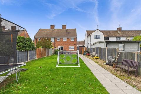 3 bedroom semi-detached house for sale, Salisbury Avenue, Croft, Leicester