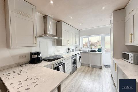 4 bedroom terraced house for sale, Greenmeadow Terrace, Tonypandy, CF40